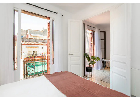 Mieszkanie do wynajęcia - Carrer de l'Olivera Barcelona, Hiszpania, 75 m², 2371 USD (9104 PLN), NET-90227165