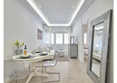 Mieszkanie do wynajęcia - Calle de Canillas Madrid, Hiszpania, 40 m², 1598 USD (6136 PLN), NET-90227183