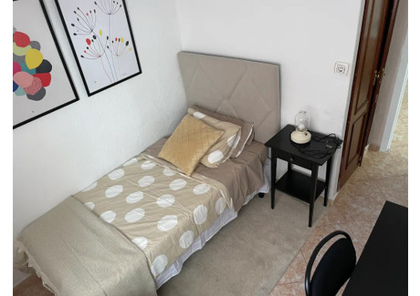 Mieszkanie do wynajęcia - Calle Segismundo Moret Málaga, Hiszpania, 85 m², 578 USD (2238 PLN), NET-90227235