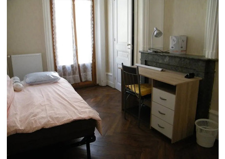 Mieszkanie do wynajęcia - Rue Baudricourt Paris, Francja, 32 m², 895 USD (3438 PLN), NET-90227703