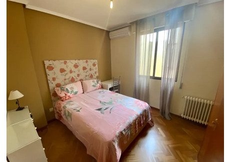 Mieszkanie do wynajęcia - Calle de Áncora Madrid, Hiszpania, 150 m², 925 USD (3718 PLN), NET-90227990