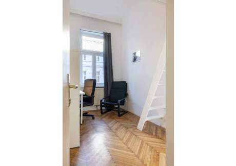 Mieszkanie do wynajęcia - Bäuerlegasse Vienna, Austria, 83 m², 667 USD (2553 PLN), NET-90228269