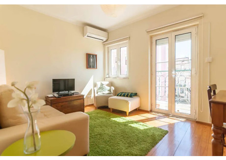 Mieszkanie do wynajęcia - Rua de Santa Marta Lisbon, Portugalia, 40 m², 3895 USD (14 919 PLN), NET-90228338