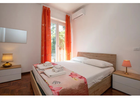 Mieszkanie do wynajęcia - Via Papiniano Rome, Włochy, 140 m², 2442 USD (10 010 PLN), NET-90228433