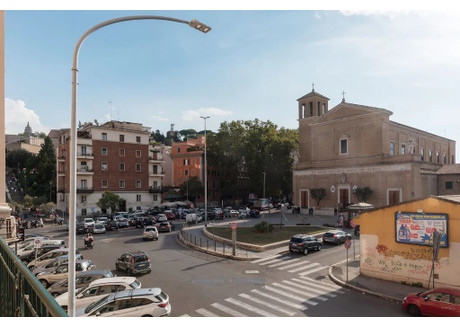 Mieszkanie do wynajęcia - Via Francesco Caracciolo Rome, Włochy, 80 m², 2916 USD (11 693 PLN), NET-90228850