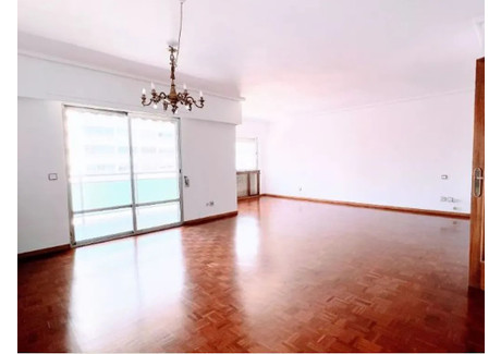 Mieszkanie do wynajęcia - Calle de Beatriz de Bobadilla Madrid, Hiszpania, 166 m², 2188 USD (8554 PLN), NET-90228919