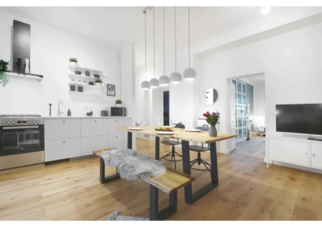 Mieszkanie do wynajęcia - Rue Cler Paris, Francja, 78 m², 1042 USD (4201 PLN), NET-90229308