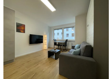 Mieszkanie do wynajęcia - Friedenstraße Düsseldorf, Niemcy, 30 m², 992 USD (3811 PLN), NET-90234562