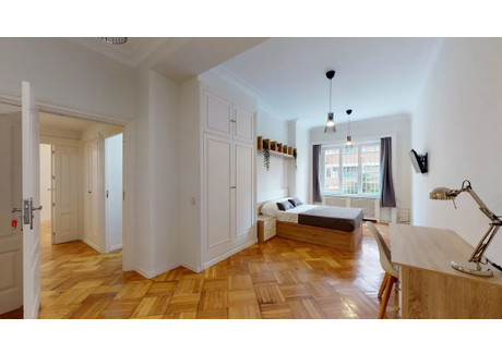 Dom do wynajęcia - Calle de Boix y Morer Madrid, Hiszpania, 25 m², 824 USD (3420 PLN), NET-90234971