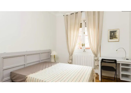 Mieszkanie do wynajęcia - Calle de Ferraz Madrid, Hiszpania, 180 m², 769 USD (2952 PLN), NET-90235555