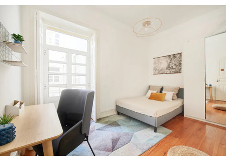 Mieszkanie do wynajęcia - Calçada da Tapada Lisbon, Portugalia, 180 m², 725 USD (2970 PLN), NET-90235858