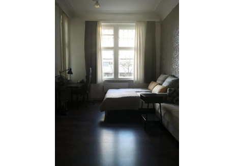 Mieszkanie do wynajęcia - Clayallee Berlin, Niemcy, 75 m², 730 USD (2993 PLN), NET-90236076