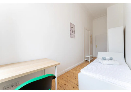 Mieszkanie do wynajęcia - Wisbyer Straße Berlin, Niemcy, 109 m², 737 USD (2954 PLN), NET-90236994