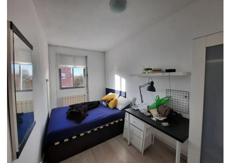 Mieszkanie do wynajęcia - Calle de Santa María Reina Madrid, Hiszpania, 86 m², 535 USD (2222 PLN), NET-90237000