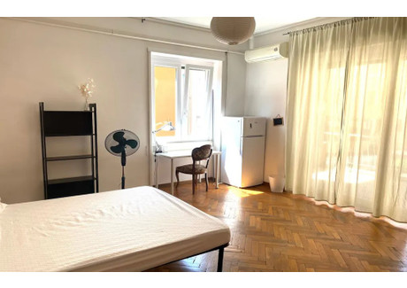 Mieszkanie do wynajęcia - Via Oreste Tommasini Rome, Włochy, 120 m², 776 USD (3222 PLN), NET-90237721