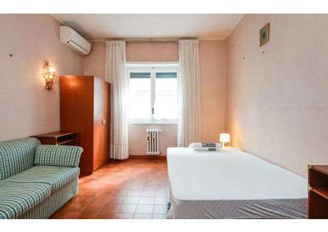 Mieszkanie do wynajęcia - Lungotevere Dante Rome, Włochy, 120 m², 653 USD (2552 PLN), NET-90237813