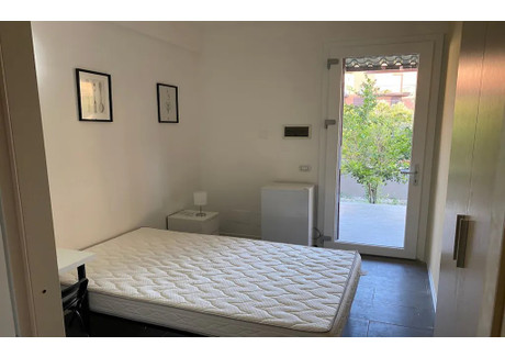 Mieszkanie do wynajęcia - Via di Carcaricola Rome, Włochy, 80 m², 550 USD (2105 PLN), NET-90237961