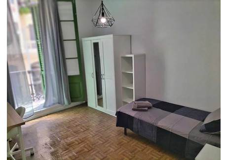 Mieszkanie do wynajęcia - Carrer del Clot Barcelona, Hiszpania, 78 m², 1075 USD (4331 PLN), NET-90239247