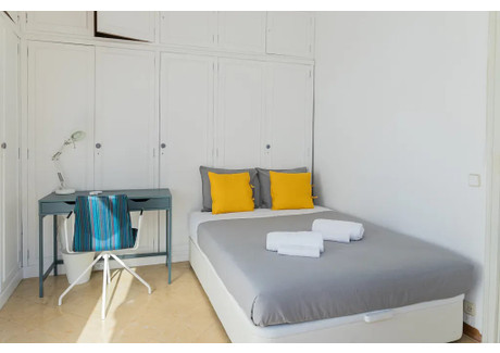 Mieszkanie do wynajęcia - Carrer de València Barcelona, Hiszpania, 179 m², 1006 USD (4054 PLN), NET-90239489