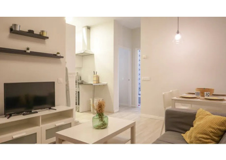 Mieszkanie do wynajęcia - Calle de Enrique Trompeta Madrid, Hiszpania, 53 m², 2797 USD (11 691 PLN), NET-90239944