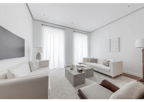 Mieszkanie do wynajęcia - Calle de Juan de Mena Madrid, Hiszpania, 160 m², 8658 USD (34 112 PLN), NET-90230773