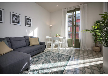 Mieszkanie do wynajęcia - Carrer del Comte Borrell Barcelona, Hiszpania, 70 m², 2747 USD (10 631 PLN), NET-90231912