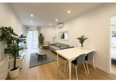 Mieszkanie do wynajęcia - Carrer de Llull Barcelona, Hiszpania, 129 m², 2754 USD (11 427 PLN), NET-90232200