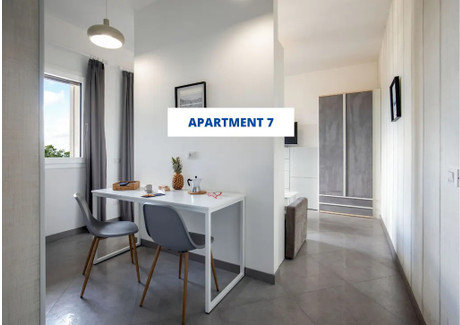 Mieszkanie do wynajęcia - Via Prenestina Rome, Włochy, 28 m², 1875 USD (7670 PLN), NET-90232519