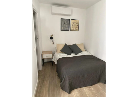 Mieszkanie do wynajęcia - Calle de Tetuán Madrid, Hiszpania, 160 m², 1053 USD (4055 PLN), NET-90233875