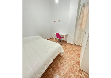 Mieszkanie do wynajęcia - Carrer Mestre Alberto Luz Valencia, Hiszpania, 95 m², 428 USD (1718 PLN), NET-90244081