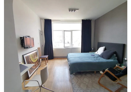 Mieszkanie do wynajęcia - Rue des Commerçants Brussels, Belgia, 40 m², 828 USD (3437 PLN), NET-90246363