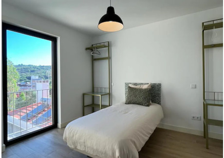 Mieszkanie do wynajęcia - Rua Abel Botelho Lisbon, Portugalia, 140 m², 720 USD (2951 PLN), NET-90247785