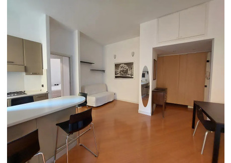 Mieszkanie do wynajęcia - Via Emilio Morosini Milan, Włochy, 42 m², 1760 USD (7303 PLN), NET-90248991