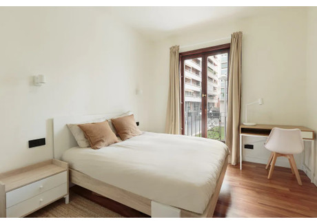 Mieszkanie do wynajęcia - Avinguda Diagonal Barcelona, Hiszpania, 220 m², 862 USD (3472 PLN), NET-90249227