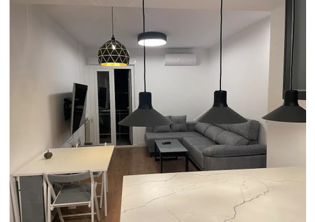 Mieszkanie do wynajęcia - Calle Esteban Mora Madrid, Hiszpania, 60 m², 1647 USD (6326 PLN), NET-90240709