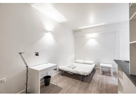 Mieszkanie do wynajęcia - Rue Pergolèse Paris, Francja, 21 m², 1446 USD (5797 PLN), NET-90240954