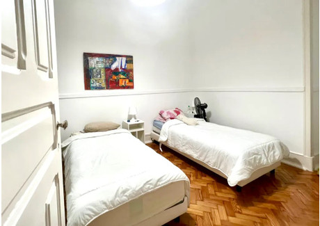 Mieszkanie do wynajęcia - Rua António Gonçalves Lisbon, Portugalia, 70 m², 729 USD (2983 PLN), NET-90241444