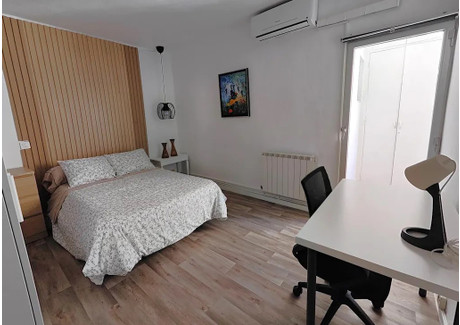 Mieszkanie do wynajęcia - Calle de Cayetano Pando Madrid, Hiszpania, 90 m², 652 USD (2554 PLN), NET-90242381