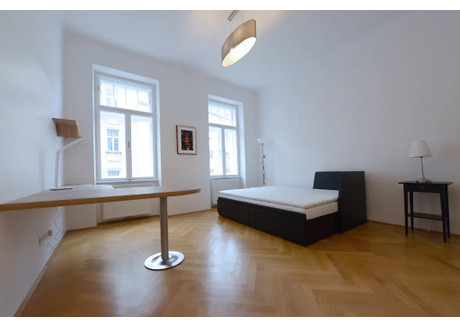 Mieszkanie do wynajęcia - Tanbruckgasse Vienna, Austria, 30 m², 1479 USD (6051 PLN), NET-90242638