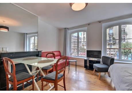 Mieszkanie do wynajęcia - Rue de Sèvres Paris, Francja, 32 m², 1821 USD (7046 PLN), NET-90243448