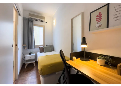 Mieszkanie do wynajęcia - Carrer de Roger de Llúria Barcelona, Hiszpania, 102 m², 887 USD (3555 PLN), NET-90243639