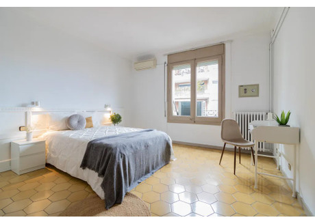 Mieszkanie do wynajęcia - Carrer de Balmes Barcelona, Hiszpania, 188 m², 858 USD (3363 PLN), NET-90243662