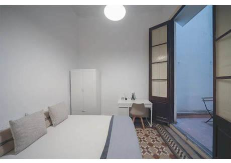 Mieszkanie do wynajęcia - Carrer Ample Barcelona, Hiszpania, 420 m², 815 USD (3138 PLN), NET-90250549