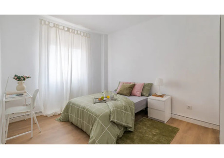 Mieszkanie do wynajęcia - Calle de Magdalena Díez Madrid, Hiszpania, 65 m², 557 USD (2311 PLN), NET-90252391