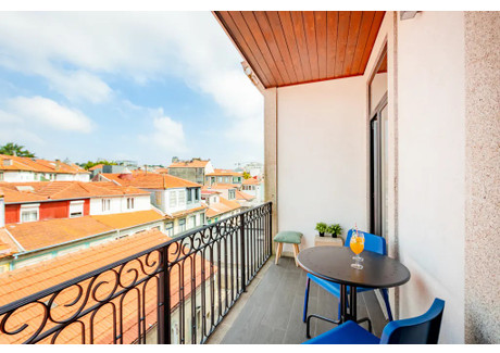 Mieszkanie do wynajęcia - Rua de Coelho Neto Porto, Portugalia, 40 m², 3573 USD (13 683 PLN), NET-90437351