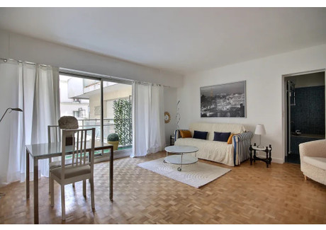 Mieszkanie do wynajęcia - Rue du Pas-de-la-Mule Paris, Francja, 36 m², 2036 USD (8349 PLN), NET-90859365