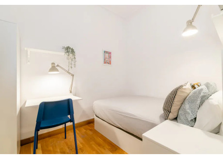 Mieszkanie do wynajęcia - Carrer del Rosselló Barcelona, Hiszpania, 175 m², 873 USD (3422 PLN), NET-90880010