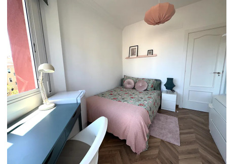 Mieszkanie do wynajęcia - Carrer de Còrsega Barcelona, Hiszpania, 60 m², 1097 USD (4223 PLN), NET-90959754