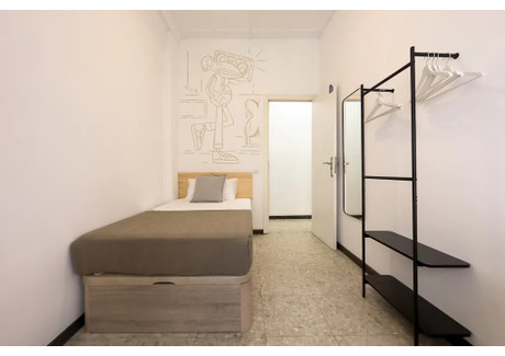 Mieszkanie do wynajęcia - Carrer de Jonqueres Barcelona, Hiszpania, 110 m², 632 USD (2491 PLN), NET-91113392