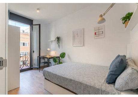 Mieszkanie do wynajęcia - Carrer de Muntaner Barcelona, Hiszpania, 100 m², 702 USD (2746 PLN), NET-91263577